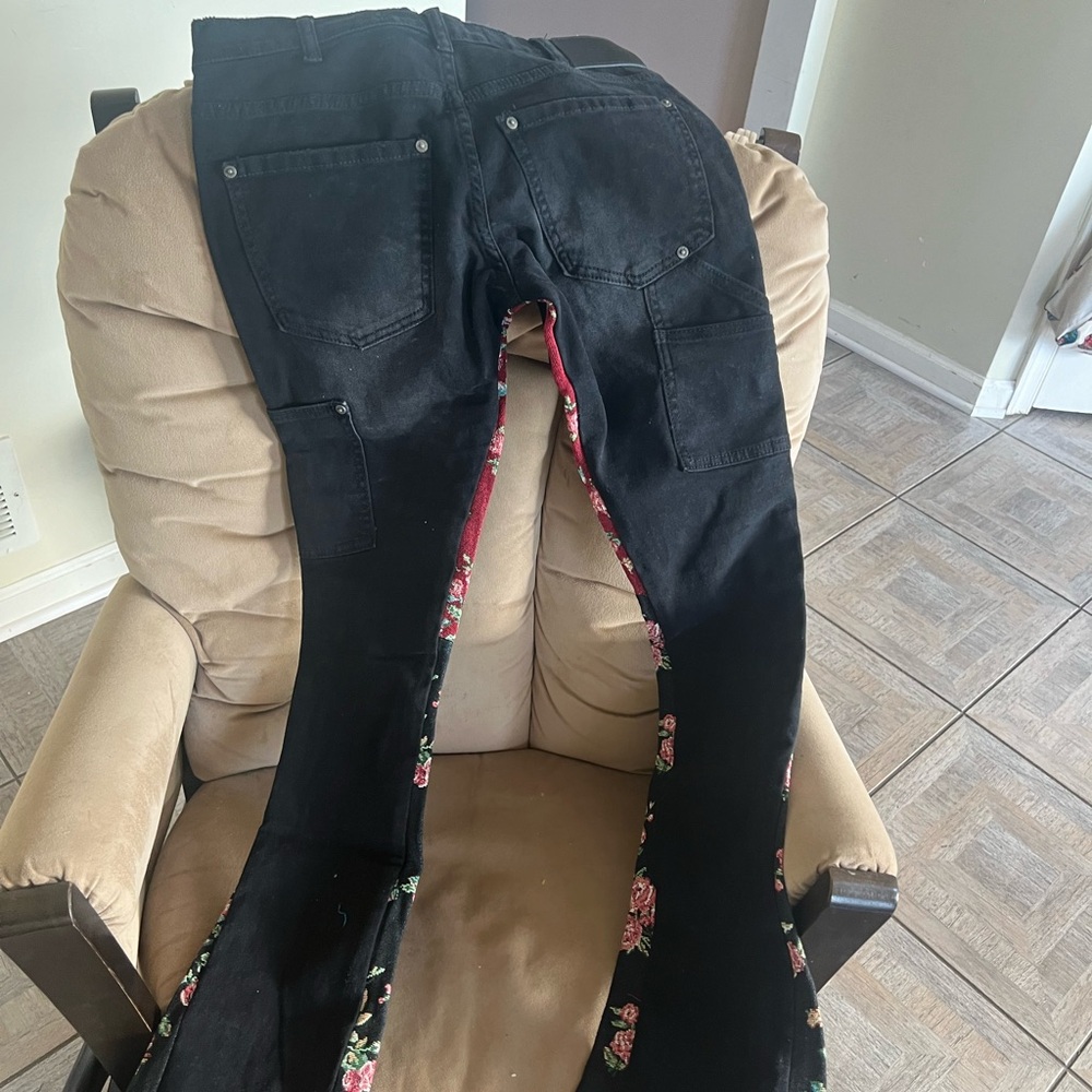 Black Slim Distressed Jeans with floral
